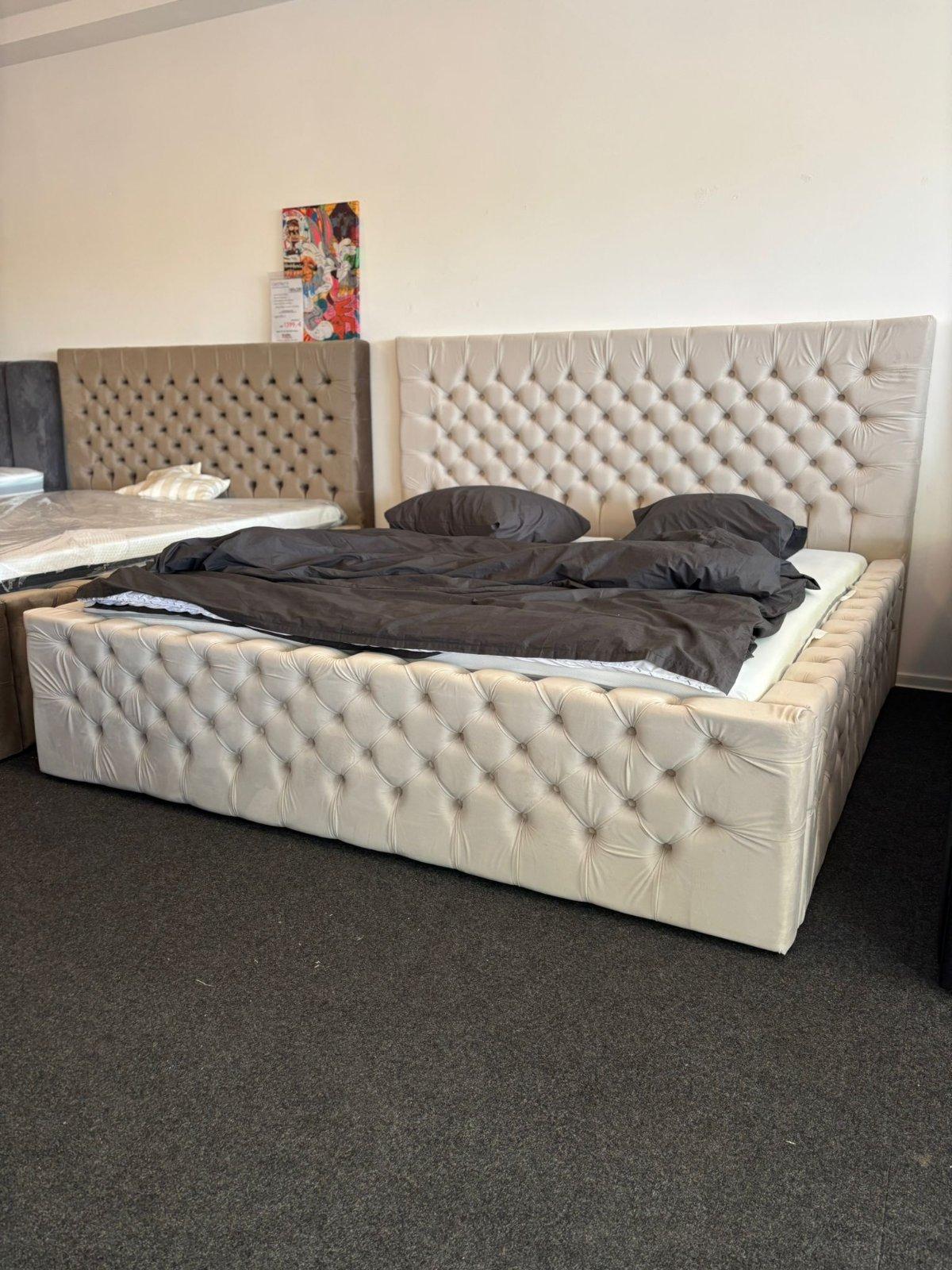 Polsterbett AURORA 200x200cm inkl. Matratze