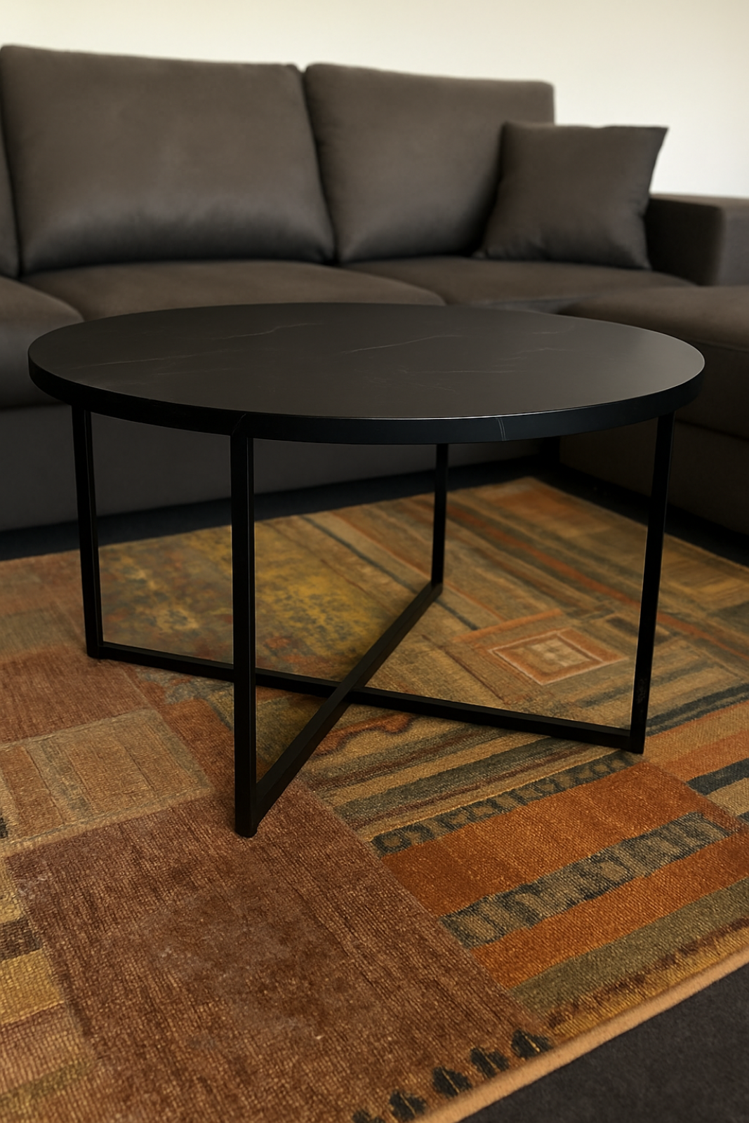 Runder Couchtisch Emma mit Glasplatte