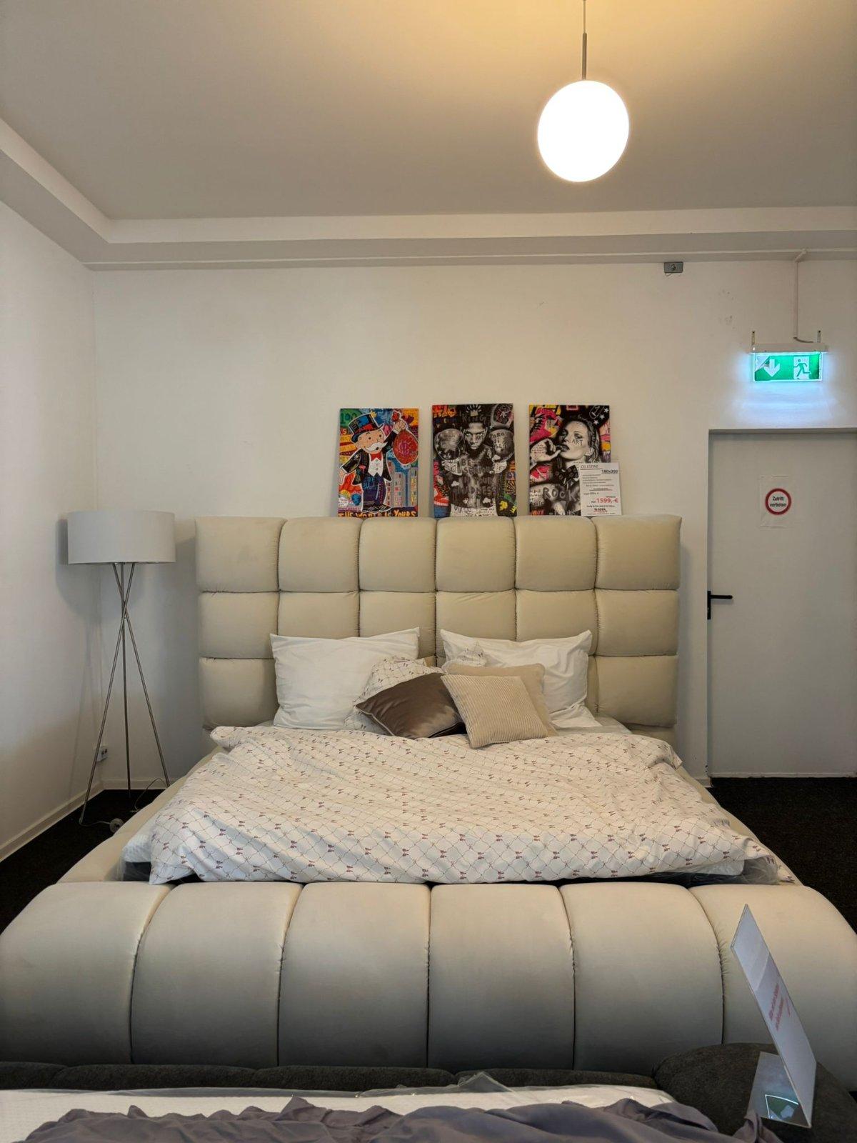 Polsterbett CELESTINE 180x200 cm