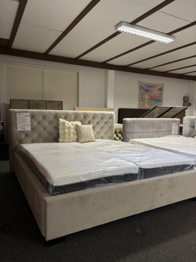 Polsterbett LIMETTA 180x200cm inkl. Matratze